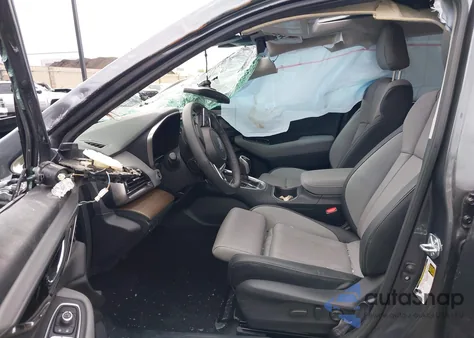 2025 Subaru Outback Limited Xt из США, поврежденный, VIN 4S4BTGND3S3101597